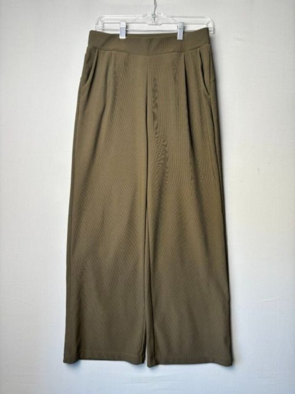 Halara Women's Olive Green 28 Wide Leg Pull On Pants High Rise Stretch Pleated